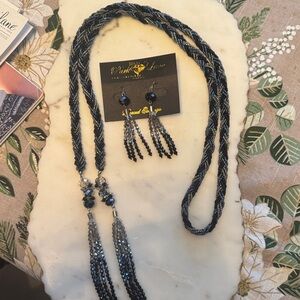 Elegant Black and Silver Jewelry Set